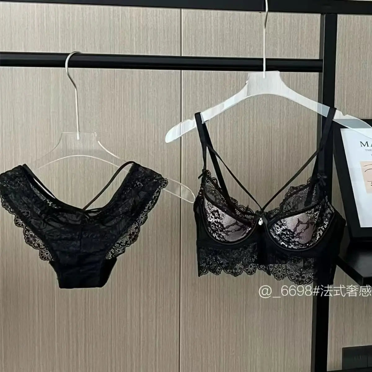 French Lace Underwire Bra Set
