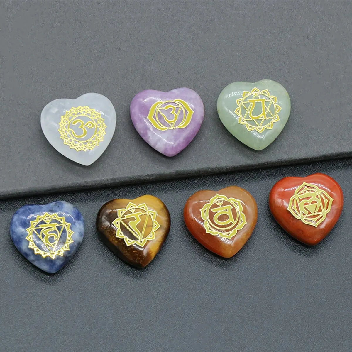 7pc/Pack Natural Stone Heart Shape Ornament 7 Chakra Amethyst Tiger Eye Energy Engraved Symbols Reiki Divination Healing 20x20mm