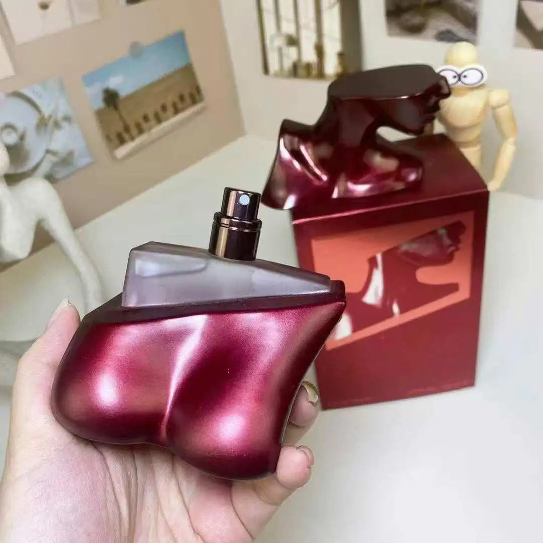 billie Women's perfume, 3.4 oz. Unique oriental wood fragrance, paired with avant-garde and bold bottle body design.