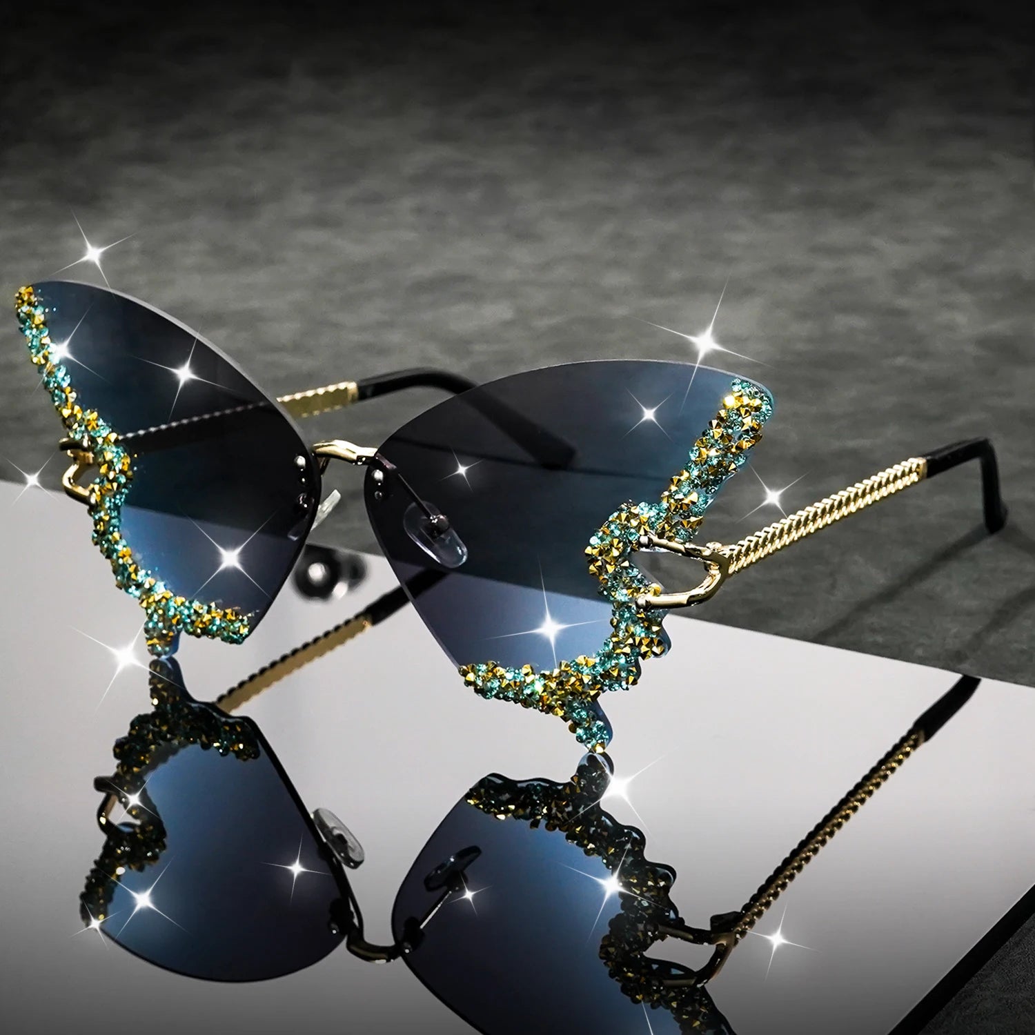 Butterfly Rimless Fashion Sunglasses for Women Men Bling Rhinestone Gradient Decorative Glasses for Costume Party