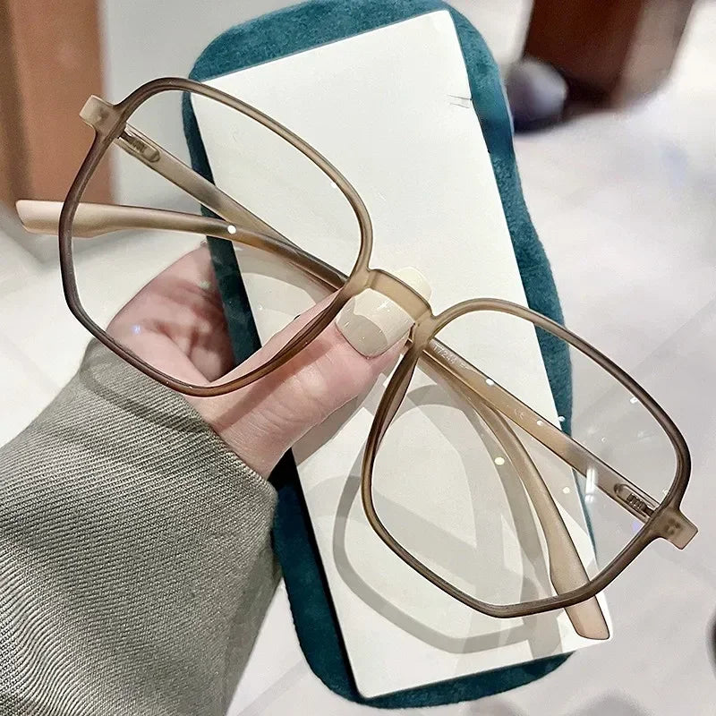Stylish Women's Image Glasses Square Frame Transparent Eyeglasses Trendy Anti-blue Light Computer Goggles New Fake Eyeware