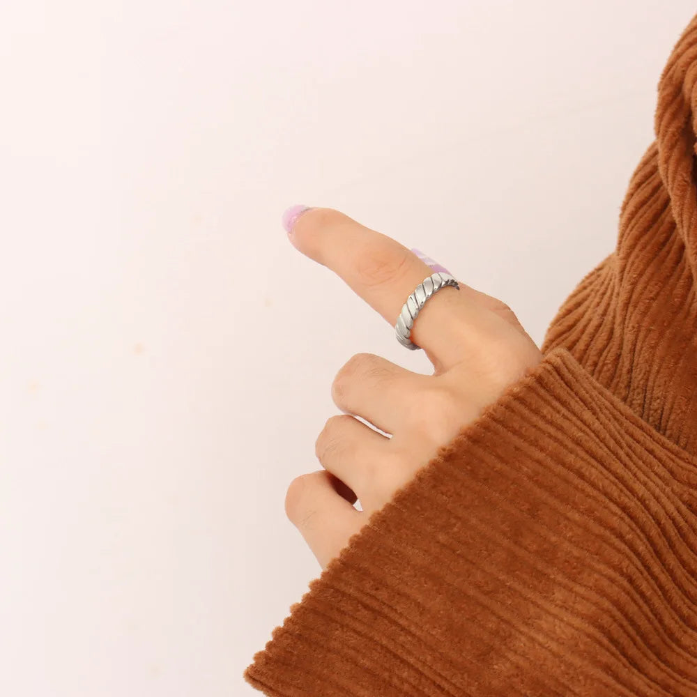 316L Stainless Steel Rings For Women 18k Gold Plated Waterproof No Fading Women's Simple Ring Couples Jewelry Gift