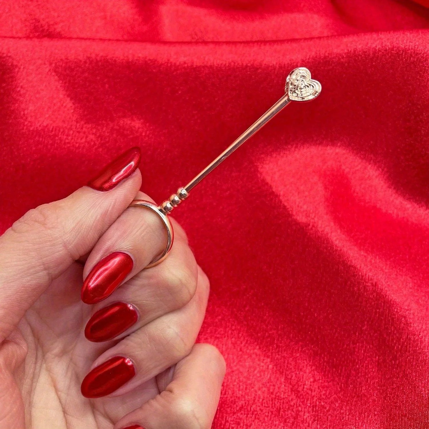 Cute Adjustable Holder Ring for Cigarette