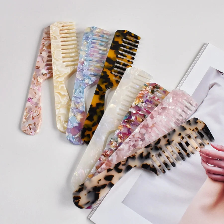 1PC Women's Multicolor acetate Long handle Wide Teeth Smooth comb Portable comb Comfortable handle Holiday gift casual