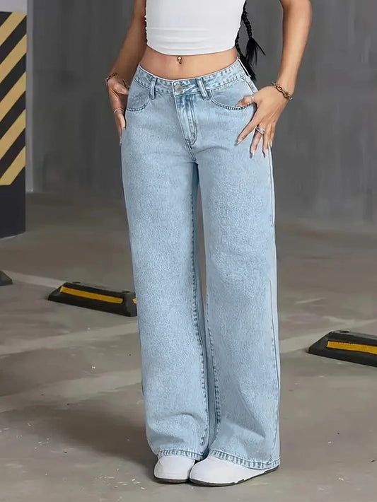 Autumn Y2K style women's washed blue jeans high waist straight loose jeans suitable for casual outings and dates.