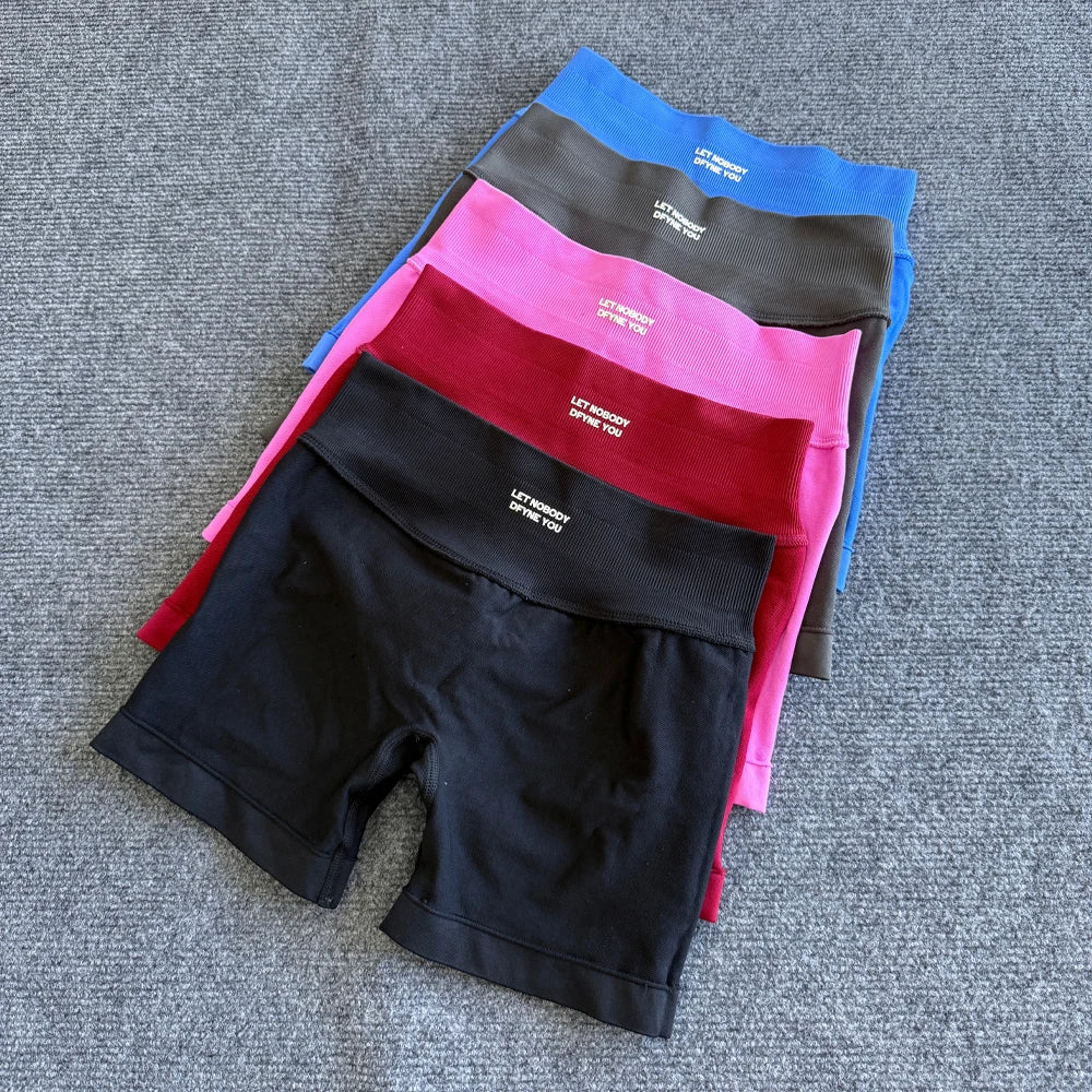 Impact Shorts with Logo Women Seamless Yoga Shorts Scrunch Bum Gym Shorts Workout Biker Short Fitness