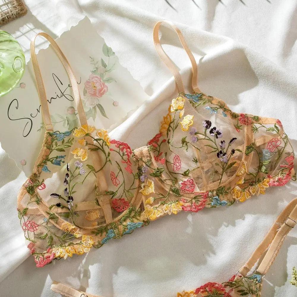 Floral Embroidery Wireless Bra & Panty Set