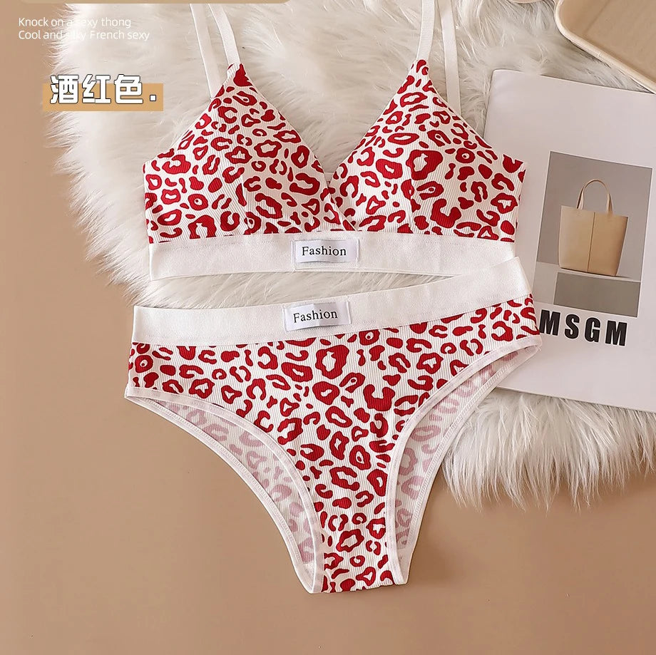 Leopard Seamless Bralette & Panty Set