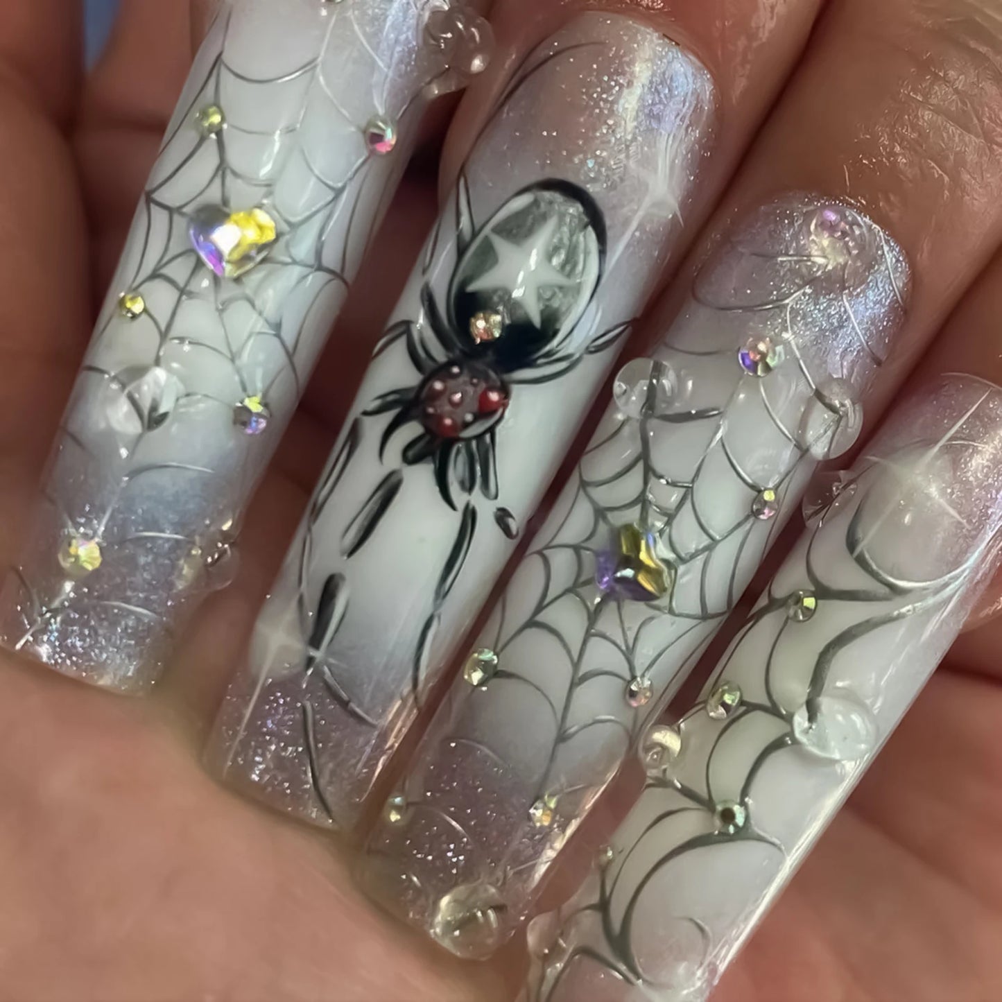 24pcs Glitter Pink Sequins Fake Nails 2025 Halloween Scary Skull Love Print False Nails Wearable European Ballet Press on Nails