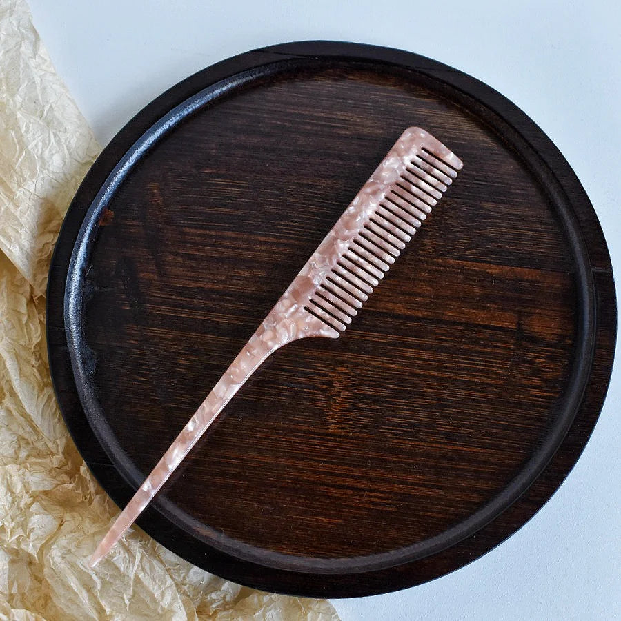1PC multi-colored acetic acid portable tip tail comb for various hair lengths for travel and home use