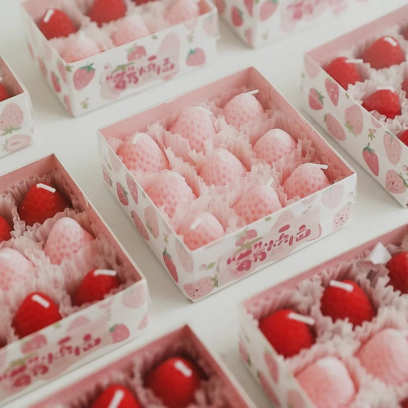 4/6/9PCS Strawberry Shaped Scented Candles Gift Box Handmade Realistic Fruit Scented Aromatherapy Mini Candles Home Decor Gifts