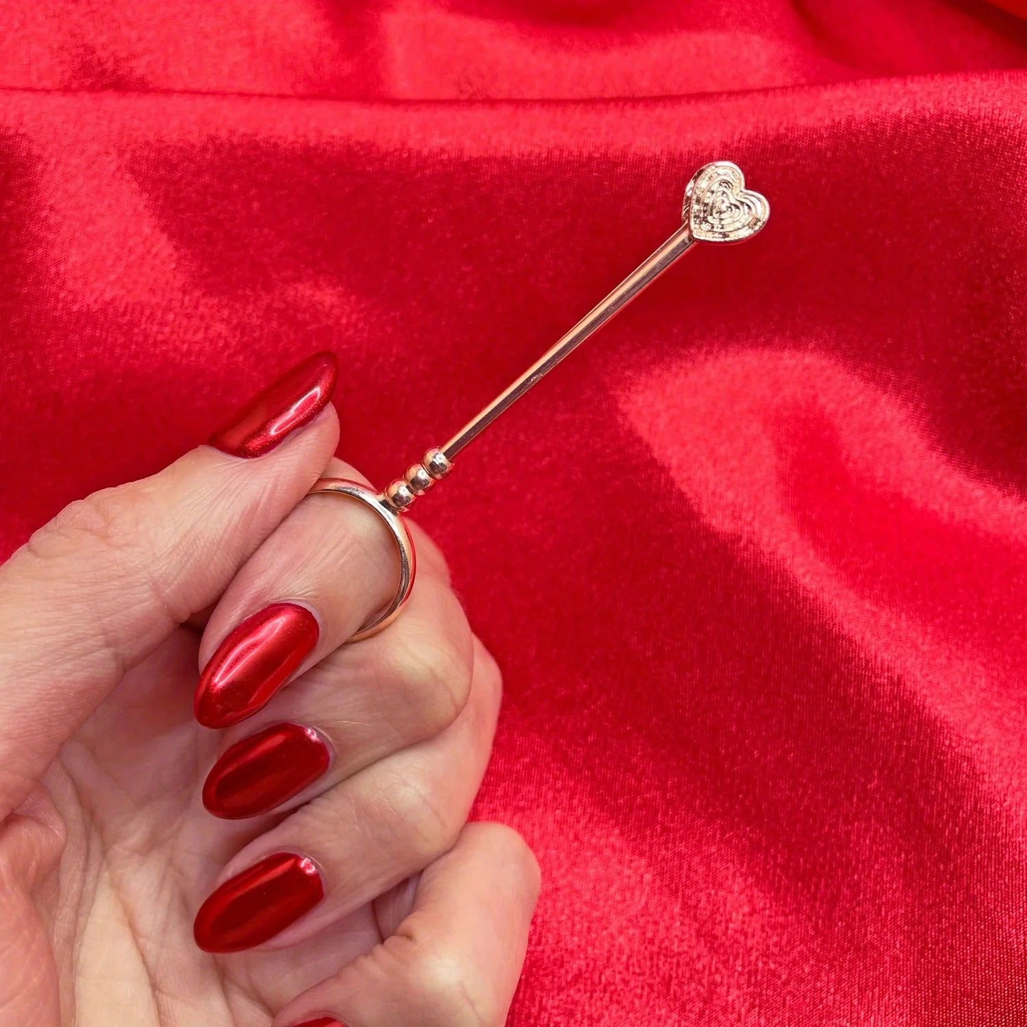 Cute Adjustable Holder Ring for Cigarette