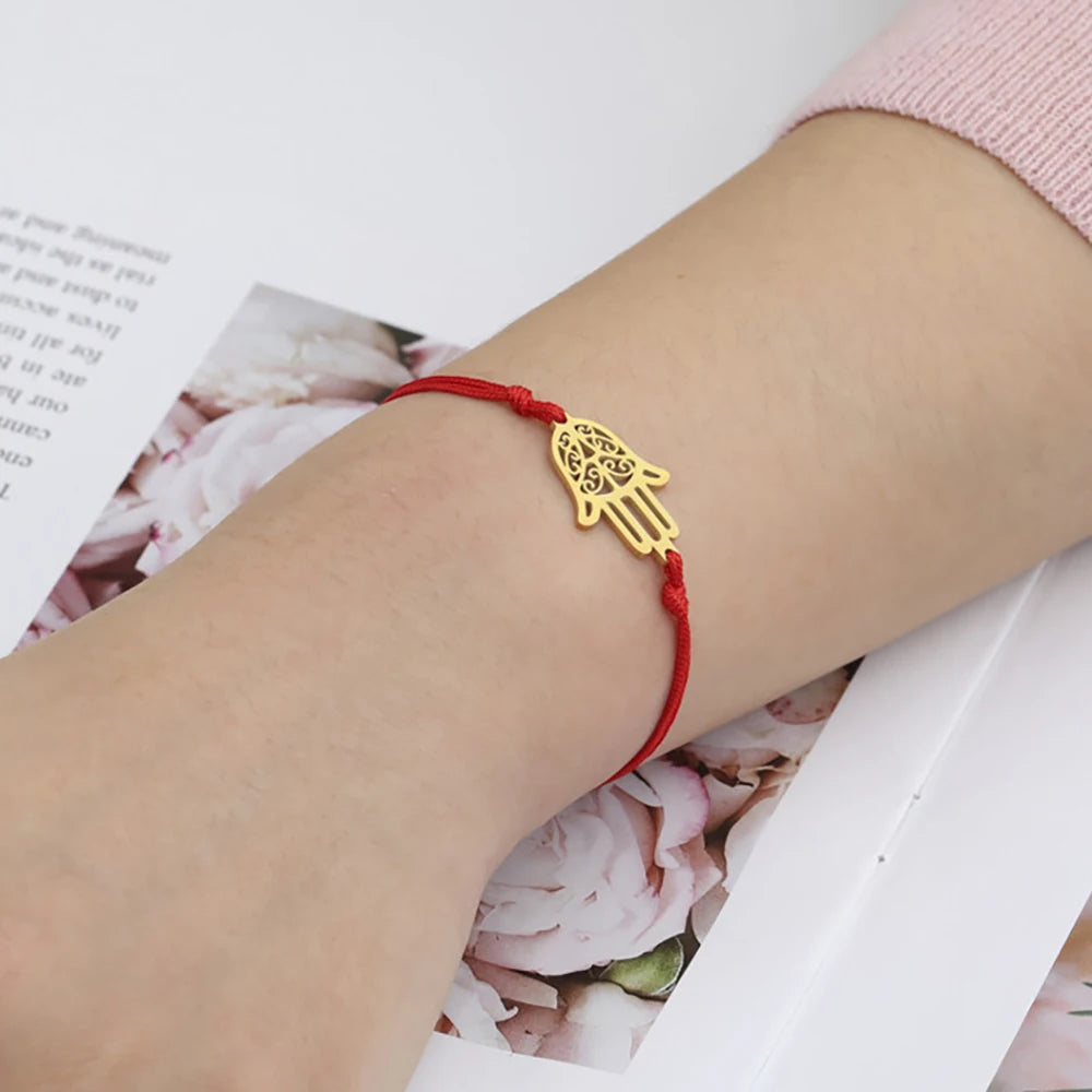 Skyrim Amulet Hamsa Hand of Fatima Bracelets on Hand Gold Color Women's Bracelet Stainless Steel Islamic Lucky Jewelry Gift 2025