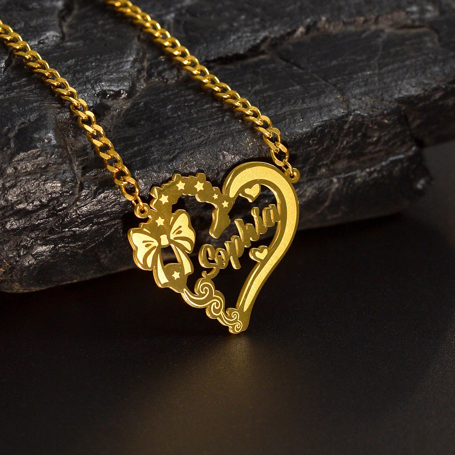 Atoztide Personalized Custom Name Necklace for Women Stainless Steel Heart Engrave Nameplate Choker Link Chain Jewelry Gifts
