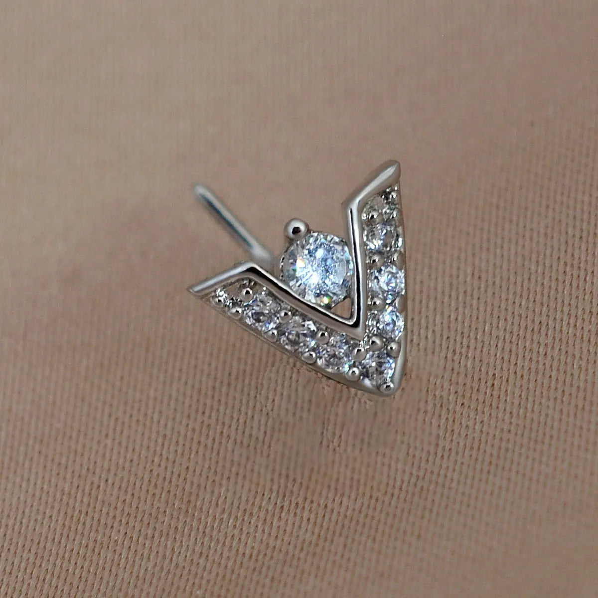 1PC Stainless Steel CZ Nose Ring L Shape Nose Studs Spider Snake Bow Flower Leaf Nostril Nose Piercing Body Jewelry  For Women